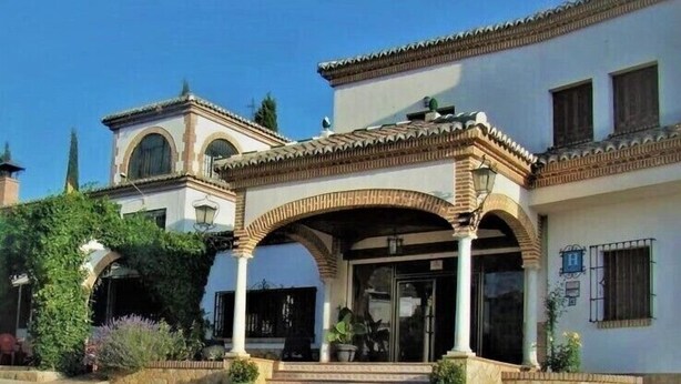 Bagian depan properti