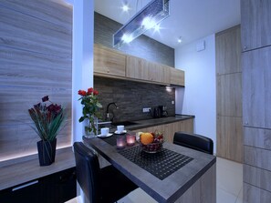 Fridge, microwave, coffee/tea maker, electric kettle