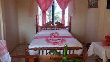 Pillowtop beds, minibar, desk, laptop workspace