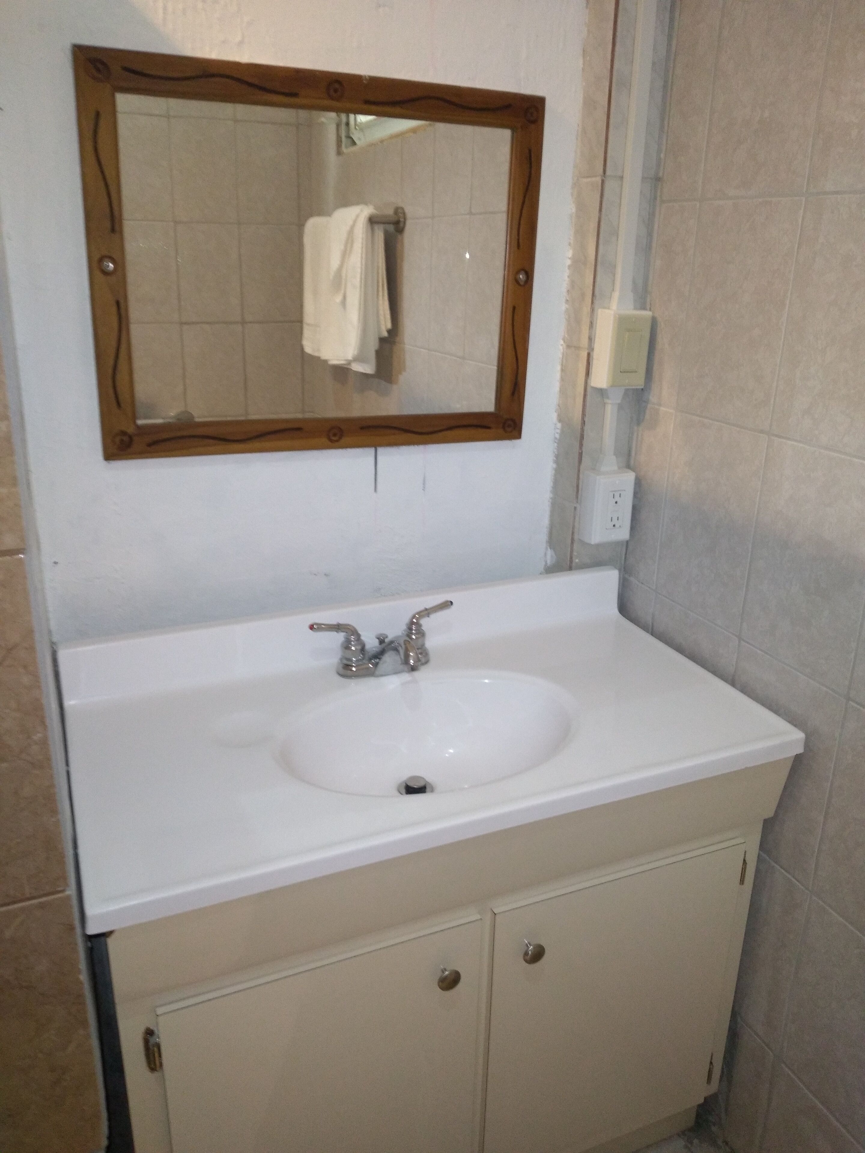 shower, rainfall showerhead, towels