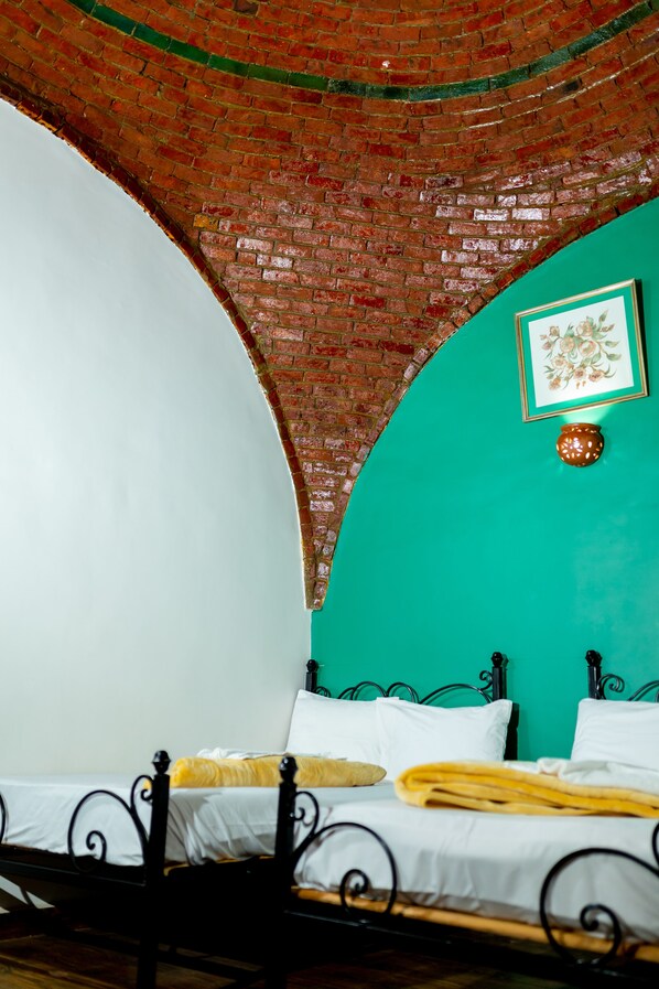 Egyptian cotton sheets, premium bedding, memory-foam beds, in-room safe