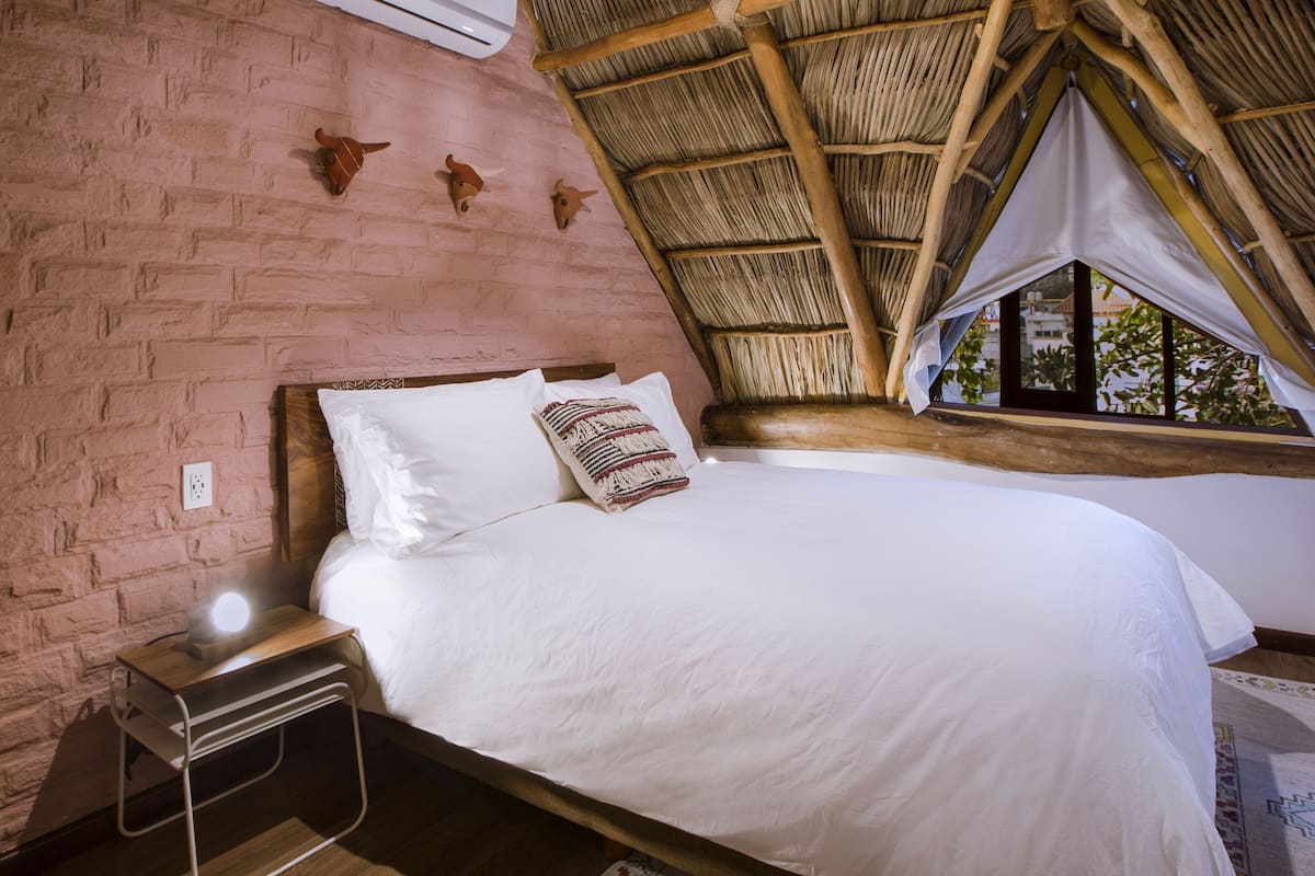 Wifi gratis y ropa de cama
