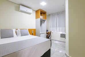 Double Room | Minibar, soundproofing, free WiFi, bed sheets