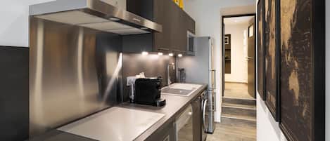 Fridge, microwave, oven, dishwasher