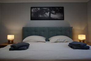 3 dormitorios, tabla de planchar con plancha, wifi