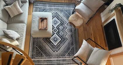 Sugarbush Mountainside Retreat - Ski in ski out