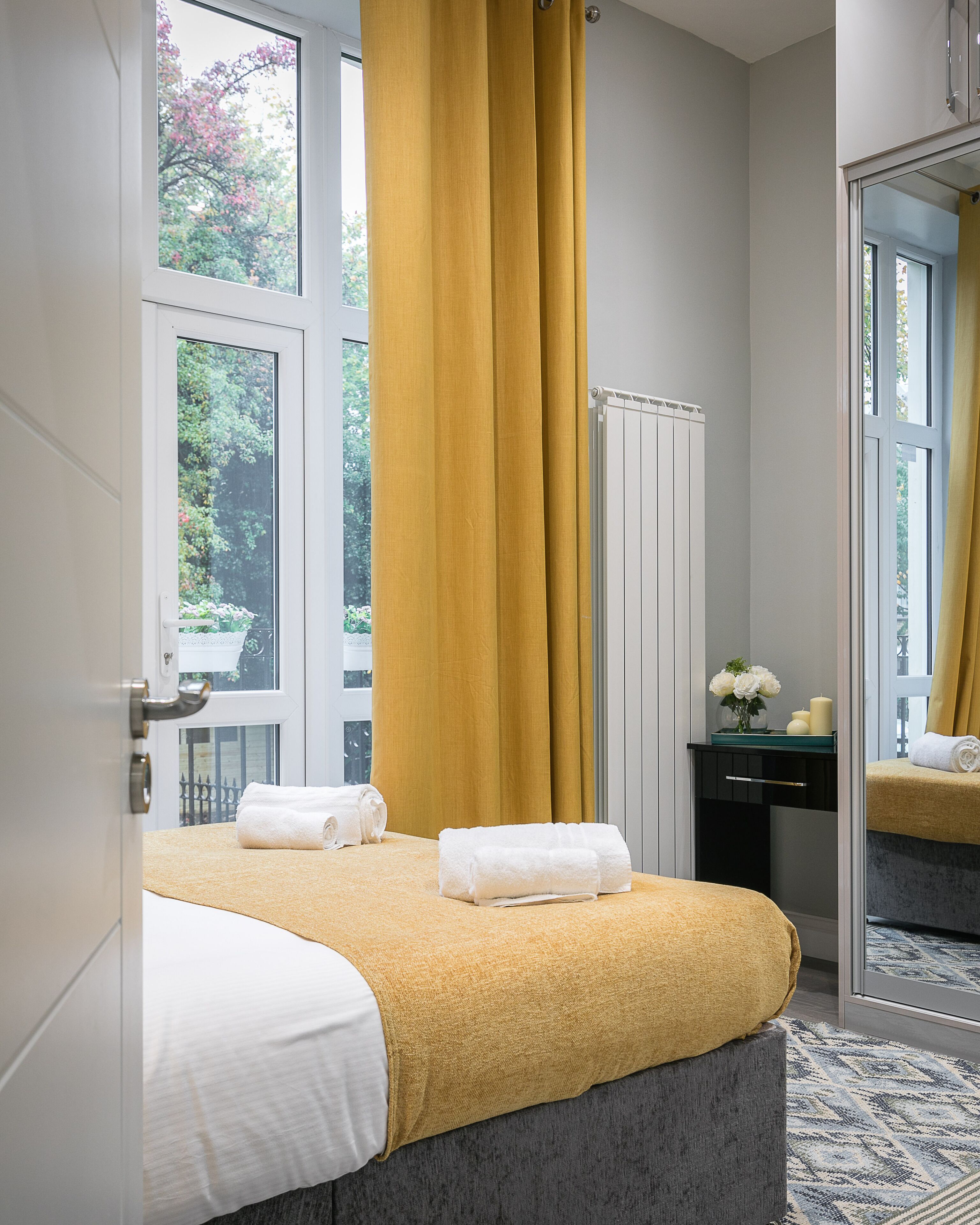 Individualmente decorados, individualmente mobiliados, escrivaninha