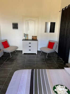 2 camere, ferro/asse da stiro, culla da viaggio, Wi-Fi gratuito