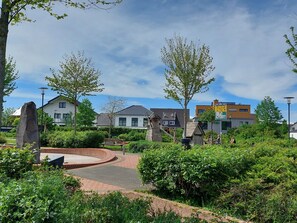 Children’s play area – outdoor - Hotel zum Deich (Rheinberg)