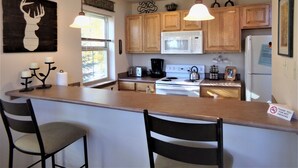 Private kitchen - Tarn Landing 1 Bed Loft TLDA (Frisco)