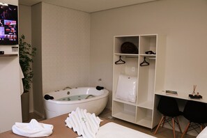 Ropa de cama hipoalergénica, wifi gratis y ropa de cama 