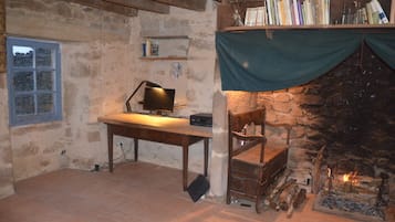 Caminetto, libri