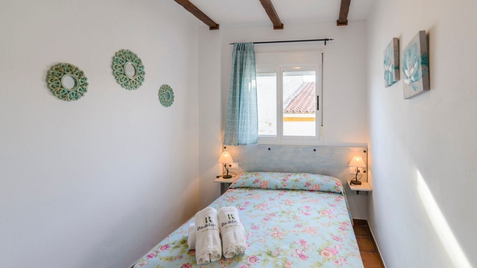 3 slaapkamers, reisbedje, wifi