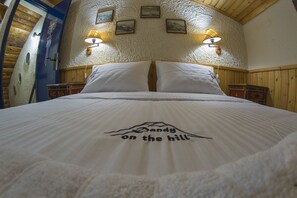 1 chambre, coffres-forts dans les chambres, fer et planche à repasser