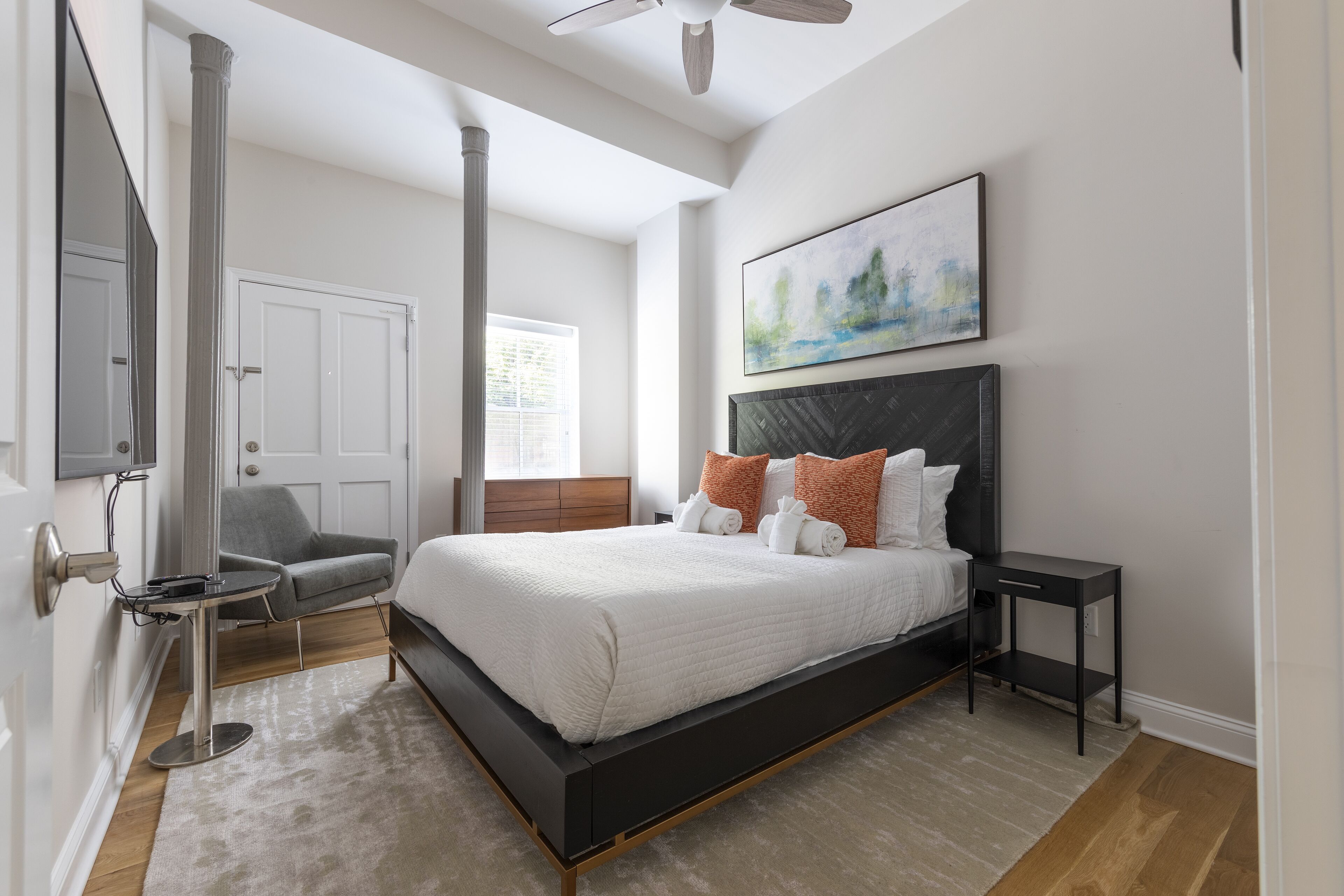 Apartamento, 2 habitaciones | Decoración individual y mobiliario individual