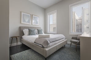 3 bedrooms, premium bedding, blackout curtains, iron/ironing board