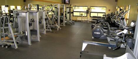 Condo, 1 Queen Bed with Sofa bed (Edgewater Studio 1 Bath EWJP) | Fitness facility