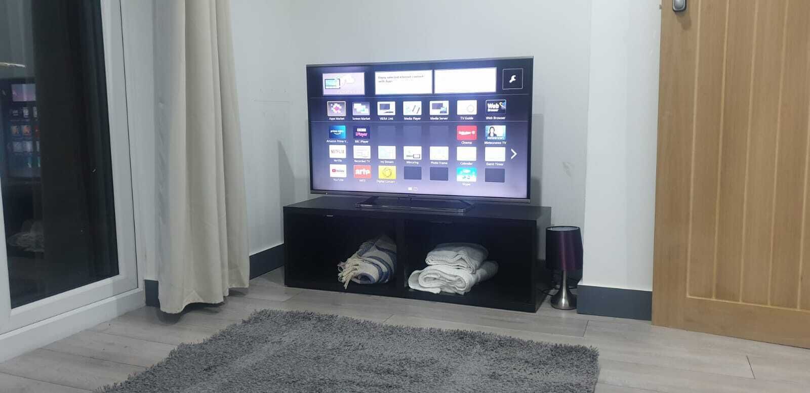 Foto - Homestay in Birmingham Sleeps 8 - Free Parking & Wifi