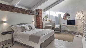 Suite, non-fumeurs | 1 chambre, literie de qualité supérieure, minibar