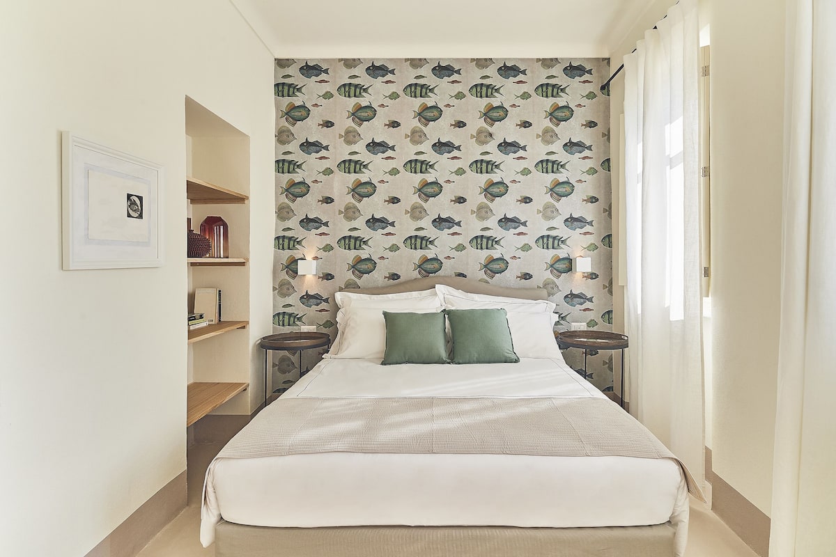 Habitación doble superior, para no fumadores, vista al río | 1 habitación, ropa de cama de alta calidad y minibar