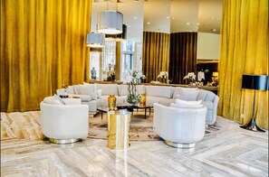 Reception - DAMAC Heights by Fendi Casa (Dubai)