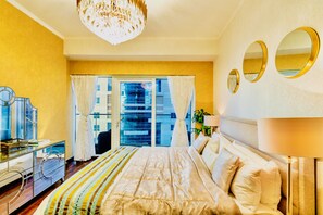 1 bedroom, minibar, blackout curtains, soundproofing - DAMAC Heights by Fendi Casa (Dubai)