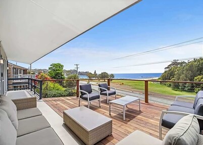 George Bass Drive 569 On The Beach Living
