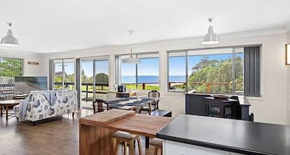 George Bass Drive 569 On The Beach Living
