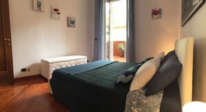 1 bedroom, iron/ironing board, free WiFi, bed sheets - a house with many outdoor spaces in the center of rome.  (Roma)
