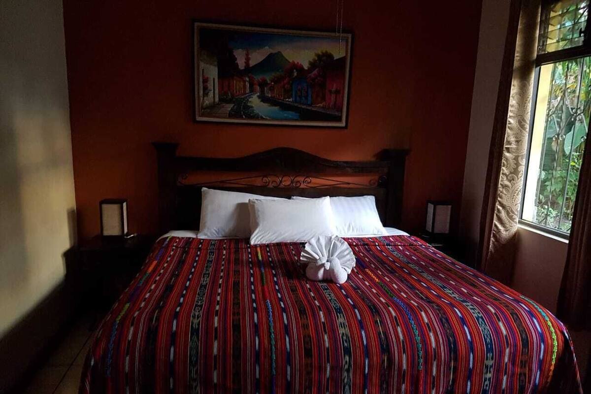 Free WiFi, bed sheets