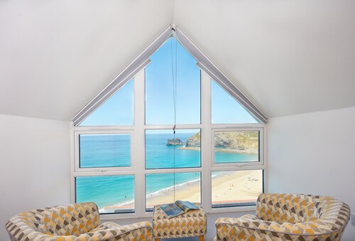 Superbly appointed accommodation, and a soothing hot tub on the decked balcony.