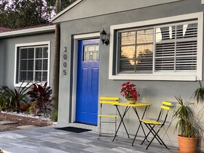 屋外ダイニングエリア