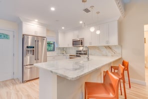 House, 3 Bedrooms | Private kitchen | Cookware/dishes/utensils - Just By Chance (Captiva)