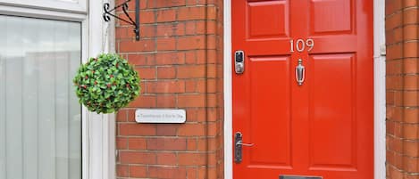 House, Private Bathroom (Whole) | Exterior