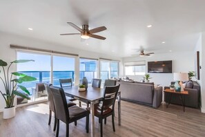 Dining - The Pier House | Lux Oceanfront Penthouse | A/C (Oceanside)