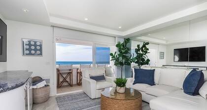 Oceanfront Mission Beach 3 Br Condo with Panoramic Ocean and Beach Views!