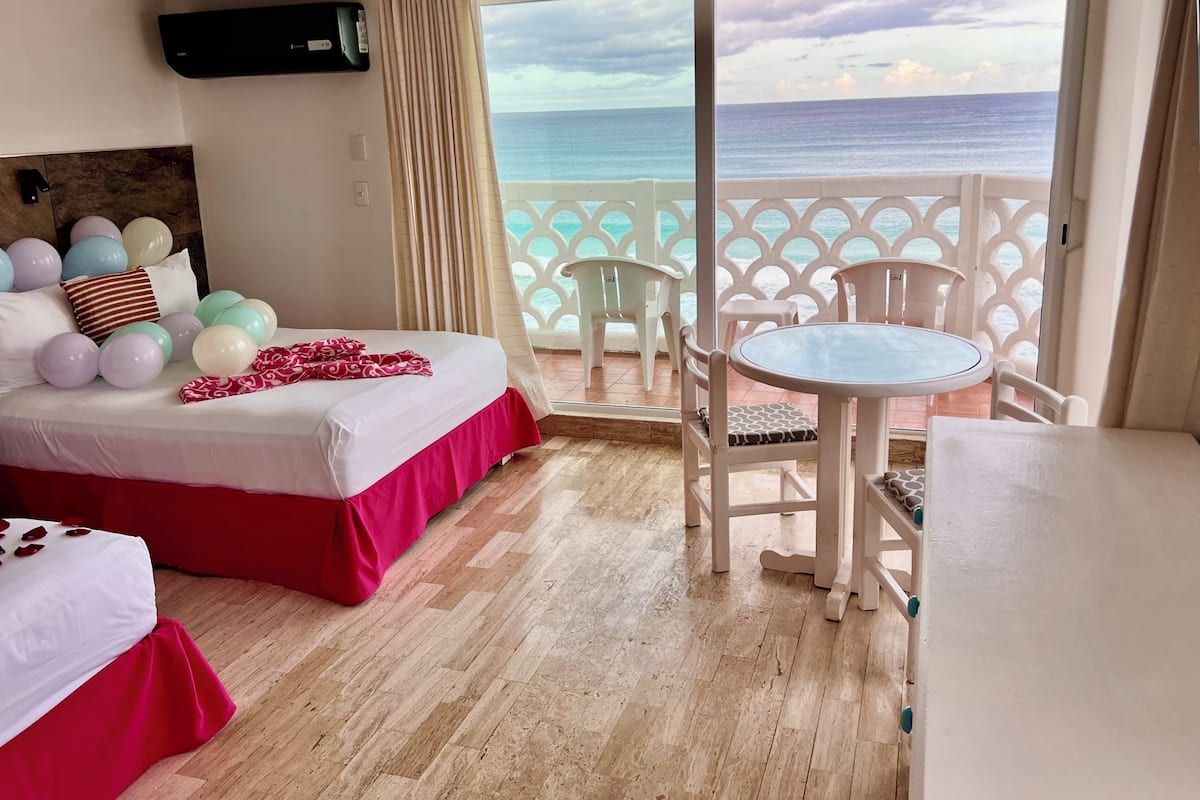 全景開放式客房, 陽台, 海灘景觀 | 埃及棉床單、高級寢具、羽絨被、Select Comfort 床墊