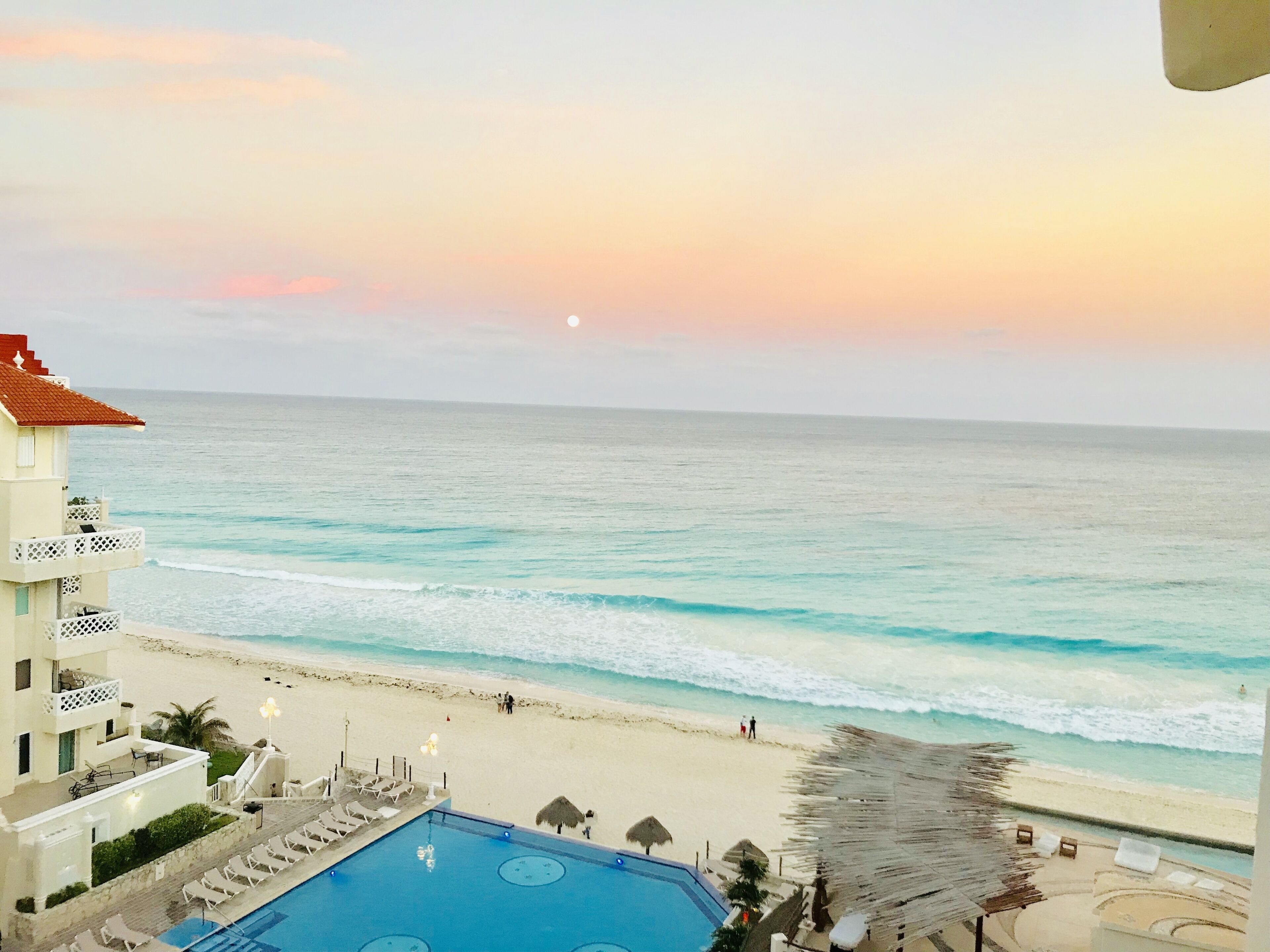 Egyptian cotton sheets, premium bedding, down comforters