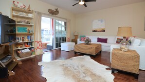 3 bedrooms, free WiFi - BIKE TO REHOBOTH & LEWES BEACHES & RESTAURANTS, 19781 Keystone Dr., Rehoboth (Rehoboth Beach)