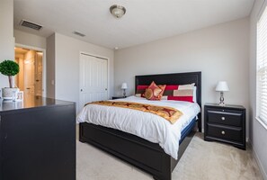 4 habitaciones, escritorio, cunas y wifi gratis 