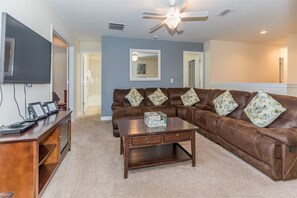 Living room - Champions_gate_1408 (Davenport)