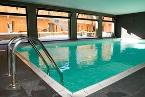 Indoor pool - Appartement à 20m du télécabine | Piscine (Font-Romeu)