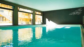 Piscine couverte
