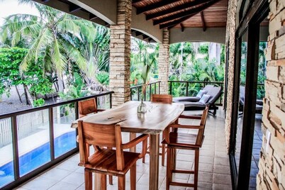 Beach Front Villa in Paradise + Guest House