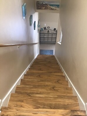 Interior - Beach House 🌴  Gulfport  “ Sandy Bottoms” <br>3 bed / 3 bath townhouse! <br> (Gulfport)