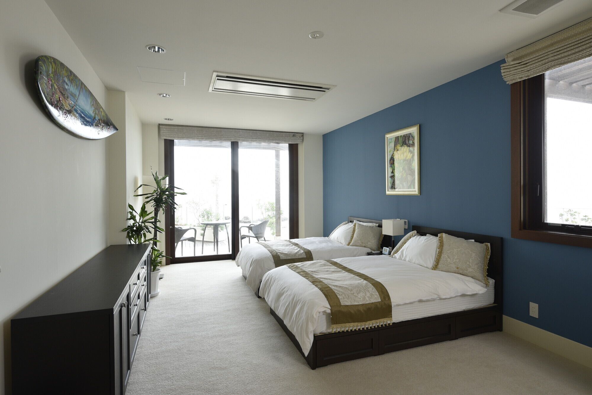 Chartered Villa | 3 bedrooms, free WiFi