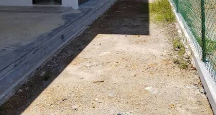 Koko perheen homestay Syahbandar Cowboy Townin vieressä