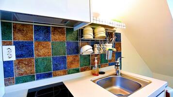 家庭复式 (24) | 私人简易厨房 | 冰箱、炉灶、电饭煲、厨具/餐具