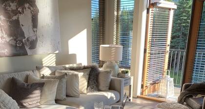 NEUE WOHNUNG 2 BD 2 BA SKI IN SKI OUT TRAILS MINUTEN ZUM DORF