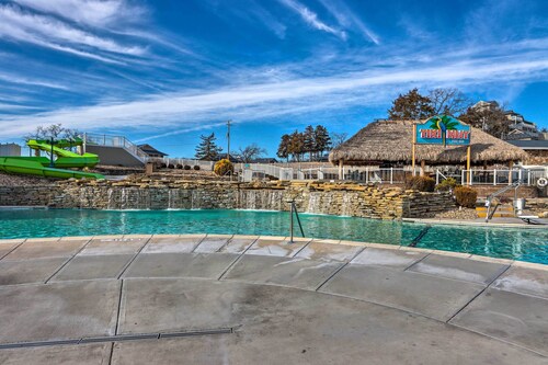 1 Mi to Margaritaville Resort: Cottage w/ Fire Pit